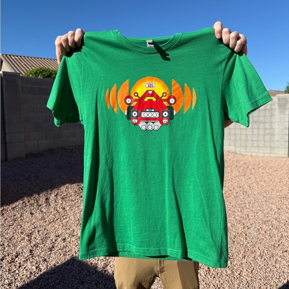 311 Band Green Soundsystem T-Shirt. Size Medium - Picture 1 of 4
